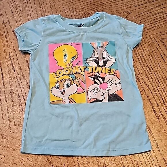 Looney Tunes size 5/6 t shirt - Picture 1 of 5